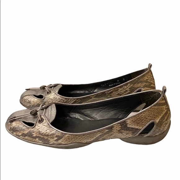 Stuart Weitzman Metallic Snakeskin Loafer Flats - Picture 5 of 13